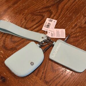Lululemon Mint Green Blue Turquoise Wristlet Set NWT!